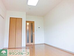 モヌメントＴＹ 202 2階1Kのリビング/ダイニング