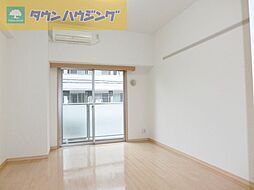 登戸ＮＴステージ 802 8階1Kのリビング/ダイニング