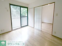 フォンブラウン 101 1階2DKのリビング/ダイニング