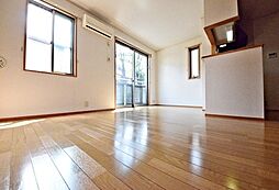 グレイスＡ・Ｂ 102 1階ワンルームのリビング/ダイニング