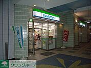 ファミリーマート妙典駅西口店 徒歩2分。コンビニ 160m