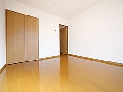 アムール琴 201 2階1Kのリビング/ダイニング