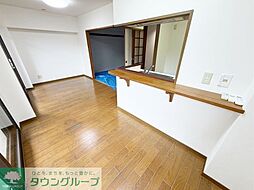 小田急多摩線 唐木田駅 徒歩5分の賃貸マンション 1階3LDKのリビング/ダイニング