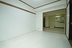 小田急小田原線 町田駅 徒歩11分の賃貸マンション 2階2LDKのリビング/ダイニング