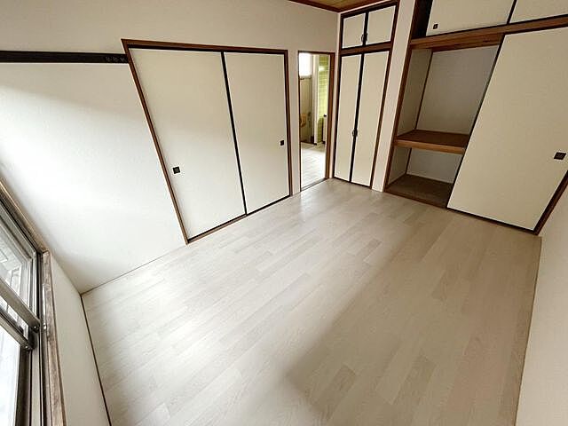 寝室