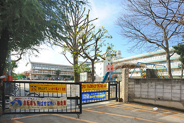 和光市立新倉小学校