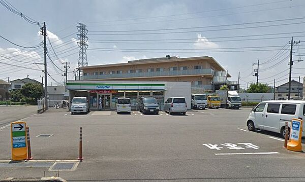 ファミリーマート志木下宗岡三丁目店 480m