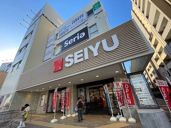 西友和光市駅前店 徒歩5分。 400m