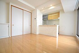 Osaka Metro御堂筋線 なんば駅 徒歩10分の賃貸マンション 3階2DKのリビング/ダイニング