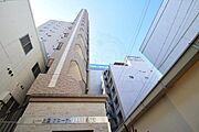 日本橋駅より徒歩1分 2階 築19年の賃貸物件