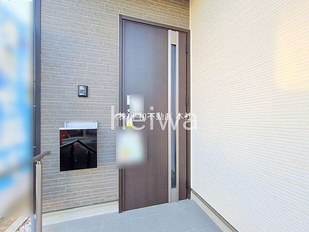 玄関・メールボックス