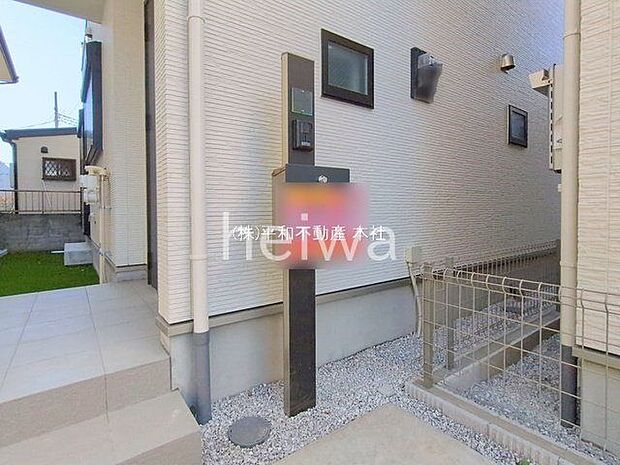 インターホン＆メールボックス