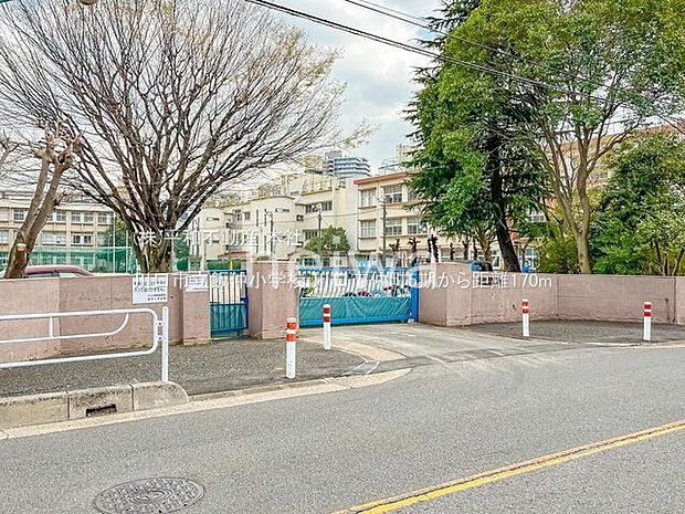 川口市立飯仲小学校 撮影日(2022-03-30) 170m