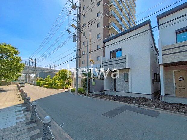 前面道路含む現地写真