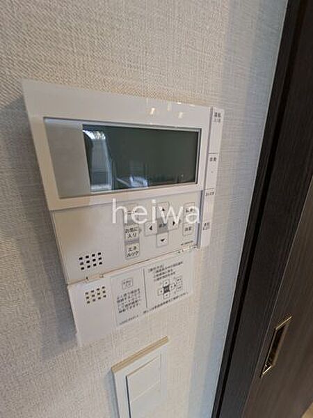 【給湯器コントロールパネル】
