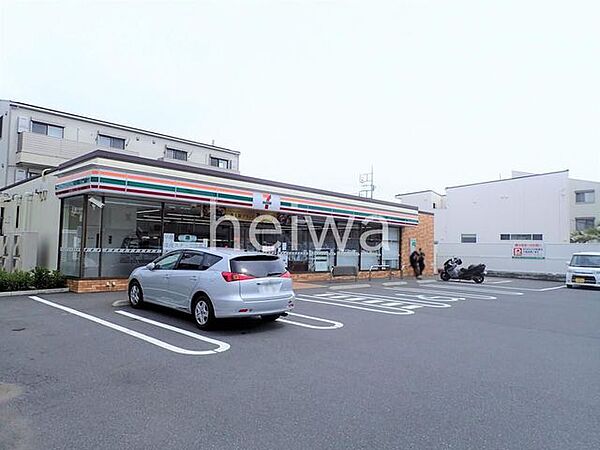 セブンイレブン戸田喜沢南2丁目店 徒歩4分。 290m