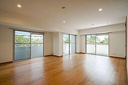 ハイネス目黒 2階3LDKのリビング/ダイニング