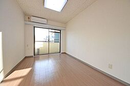 JR中央線 西八王子駅 3.1kmの賃貸アパート 3階ワンルームのリビング/ダイニング