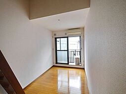 アイメゾン別所 203 2階1Kのリビング/ダイニング