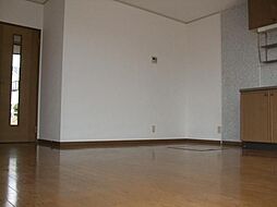 京王線 平山城址公園駅 徒歩10分の賃貸テラスハウス 3LDKのリビング/ダイニング