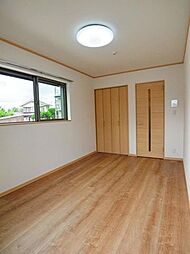 ウイング矢川 102 1階1Kのリビング/ダイニング