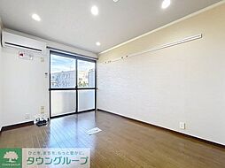 京王線 聖蹟桜ヶ丘駅 バス10分 愛宕神社下車 徒歩5分の賃貸アパート 2階1Kのリビング/ダイニング