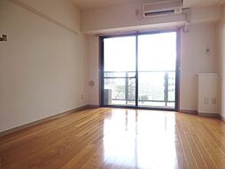 ラフィーネ 5階1Kのリビング/ダイニング