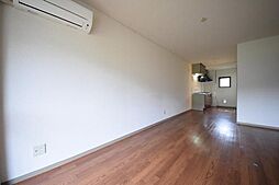 京王高尾線 めじろ台駅 バス13分 寺田センター下車 徒歩7分の賃貸テラスハウス 1階2LDKのリビング/ダイニング