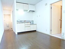 多摩都市モノレール 大塚・帝京大学駅 徒歩5分の賃貸アパート 1階2LDKのリビング/ダイニング