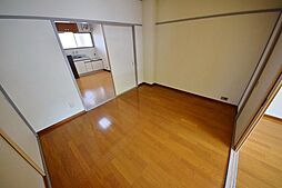 京王線 百草園駅 徒歩3分の賃貸マンション 2階2DKのリビング/ダイニング