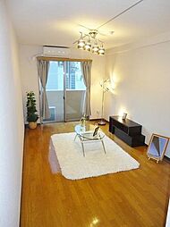 京王相模原線 南大沢駅 徒歩20分の賃貸マンション 1階1Kのリビング/ダイニング