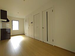 京王線 北野駅 徒歩9分の賃貸アパート 1階ワンルームのリビング/ダイニング