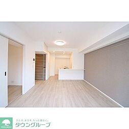 コンフォリア日暮里 1階2LDKのリビング/ダイニング