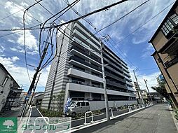 Ｌｉｅｒ　ａ　ｌ’ａｖｅｎｉｒ（リエ　ア　ラヴニール）