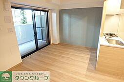 ＵＲＢＡＮＬＩＮＫ護国寺 2階1LDKのリビング/ダイニング