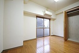 グランパパス 1階1Kのリビング/ダイニング