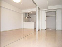 プライムアーバン千駄木 5階1LDKのリビング/ダイニング