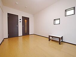 クレイノボンヌシャンス 102 1階1Kのリビング/ダイニング