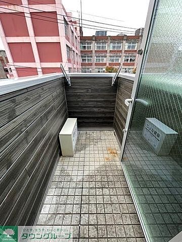バルコニー