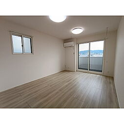 トリシア八幡 3階2LDKのリビング/ダイニング