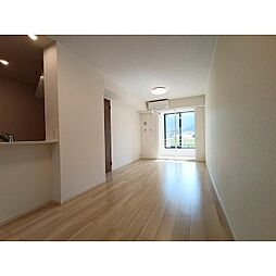 セレノ　アルバ 1階1LDKのリビング/ダイニング