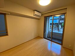 カスタリア新御茶ノ水 701 7階1SKのリビング/ダイニング