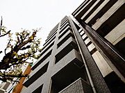 小伝馬町駅より徒歩5分 10階 築19年10ヶ月の賃貸物件