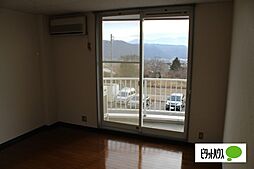 サンジェルマン 2階1Kのリビング/ダイニング