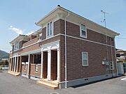 戸倉駅より徒歩13分 1階 築17年5ヶ月の賃貸物件