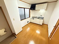 サンテラス西新井 102 1階1Kのリビング/ダイニング