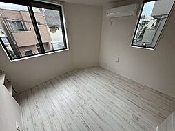 ユニヴェール西新井 102 1階1Kのリビング/ダイニング