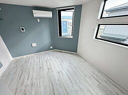 ユニヴェール西新井 201 2階ワンルームのリビング/ダイニング