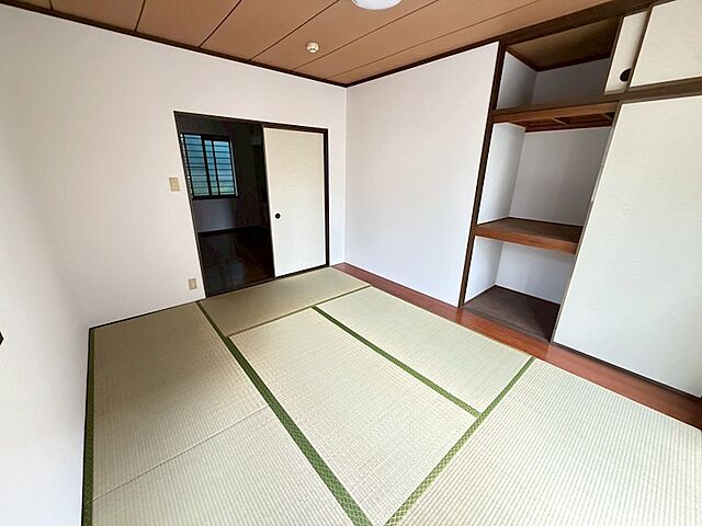 寝室