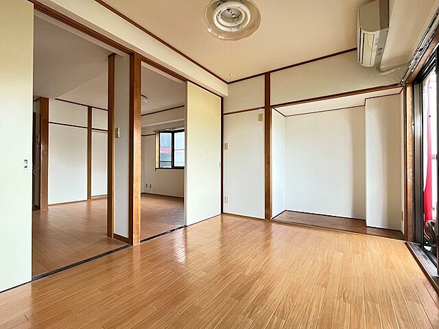 寝室